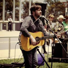 NEW MUSIC: Les Thomas ~ Budget Reply (Hey&nbsp;Joe)