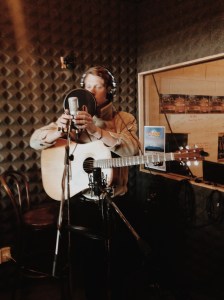 Cruize Taranaki 105.2FM