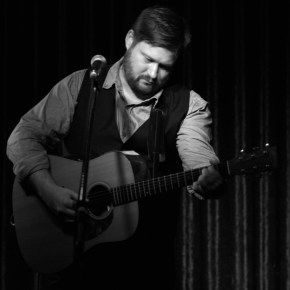 PHOTOS: Les Thomas, Darren Cross, Lisa Caruso, Not Good With Horses @ Petersham Bowling Club&nbsp;(09/11/14)