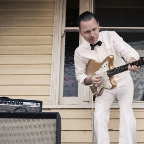 LIVE REVIEW: C.W. Stoneking, Peter Bibby @ Manning Bar, Sydney&nbsp;(30/10/15)