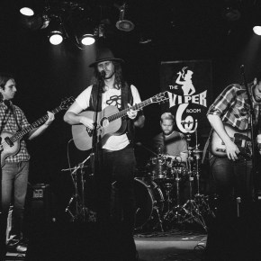 NEW MUSIC: Tar & Flowers – Ten Ton&nbsp;Heart