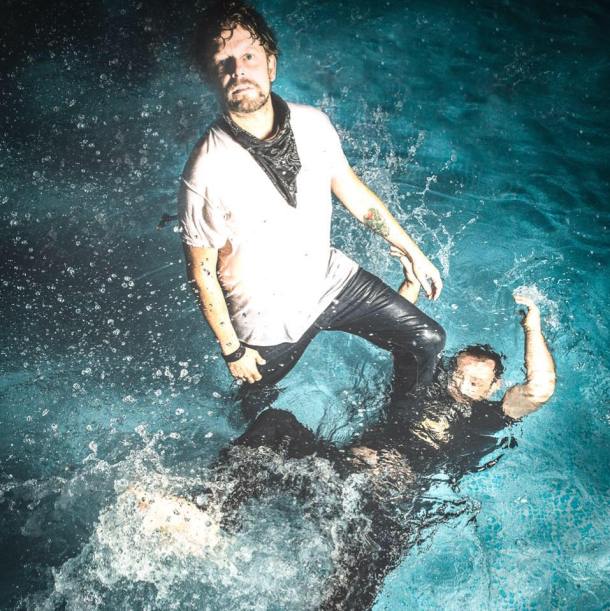 40756482_10155761995048176_8841019290657226752_n