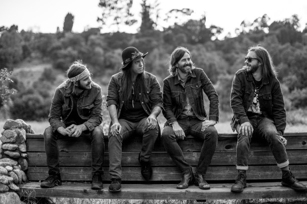 64480804_258355341699230_7099978104503795712_o