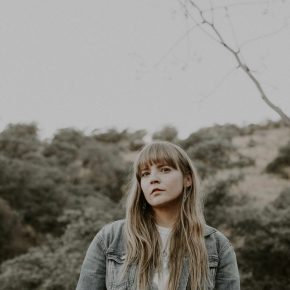 INTERVIEW: Courtney Marie Andrews&nbsp;(2020)